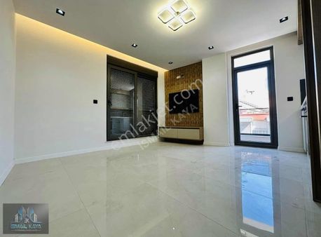 Emek Mah 1+1 Katta Yerden Isıtmalı Asansörlü Lüks Daire