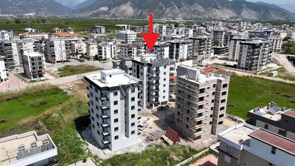 Gökhan Gökdemirden Merkezi Konumda 2+1 Ayrı Mutfaklı Lüks Site İçi Geniş Satılık Daire