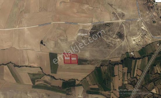 Asfalt Yoluna Yakın 18,800 M2 Arazi