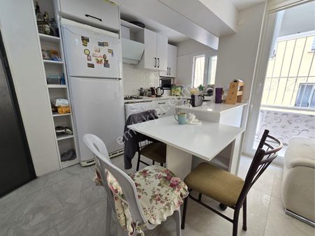 Kuşadası Alacamescit Mah Satılık 2+1 Daire