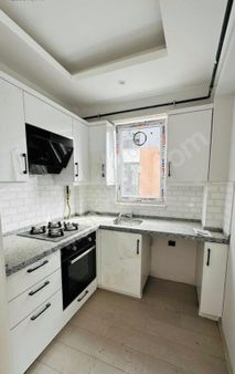 1+1 Satılık Sıfır Daire Kiracılı Cumhuriyet Mah. Ayzek Otel Mevki