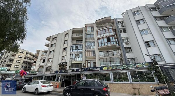 Bahçelievlerde Satılık Dükkan