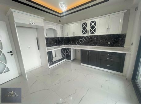 Mimsin'de Satılık 3+1 Lüks Daire