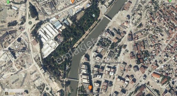 Zenginler Mahallesinde