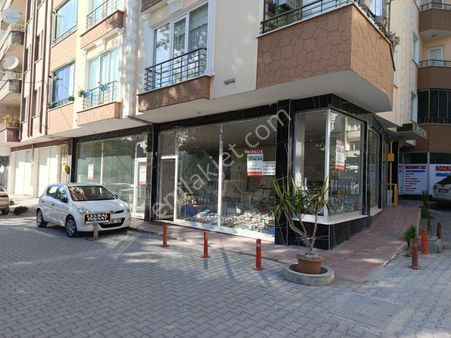A.y.s. Gayrimenkul Dan Kiralık Dükkan 220 M2