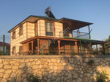 Thor'dan Satılık Erdemli Avgadı Yaylası 4+1 Villa