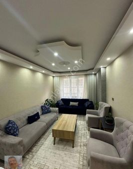 Cumhuriyet Mahallesinde Site İçi 3+1 Satılık Daire