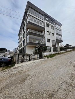 Balaç Mahallesinde Site İçi Ebeveyn Banyolu 2+1 Daire