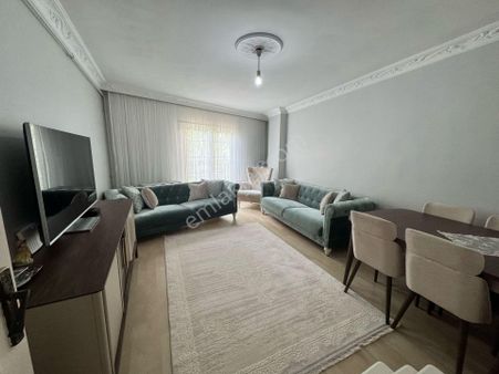 Üç Kardeşler'den 50.yıl Mah'de 2+1 110m2 Mükemmel Orta Kat Daire