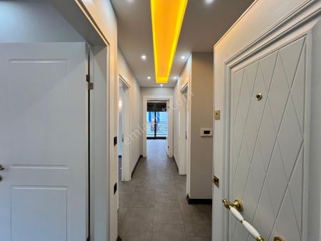 Didim Altınkum Mah. Satılık Ara Kat Asansörlü Sıfır 3+1 Daire!