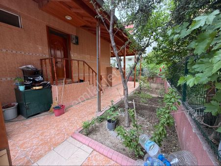 Kale Gayrimen’den Güre’de Denize 50 Metre 4+1 Satılık Trıbleks Villa