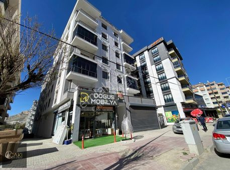 Çakı Yapı Emlaktan Merkezi Kiralık Eşyalı 1+1 Daire