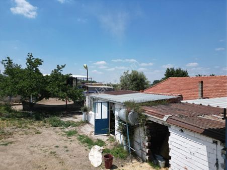 Beyaz Gayrımenkulden Turgutlu 10 Cu Mıntıkada 3 Dönüm Çiftlik