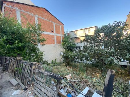 İstanbul House'dan Esenyurt Kıraç'ta 120m2 Satılık Arsa