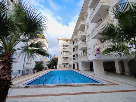 Görüklenin Merkezinde Hiltoonlarda Site İçi 2+1 Satılık Daire!!