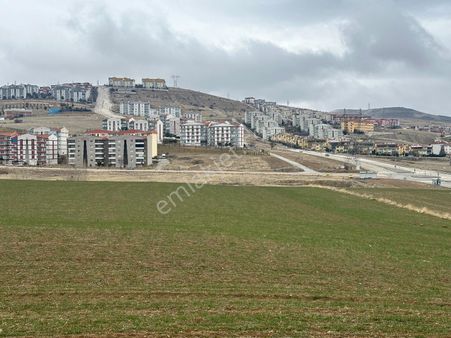 Yakacıkda 6 Daire Getirili 1618m 0.90 Emsal Site Parseli Fırsatı