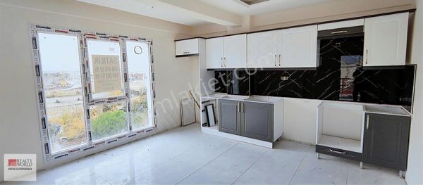 Rw Nefes' Ten Önü Kapanmaz 2+1 Açık Mutfak Daire