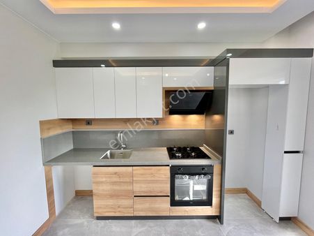 Gümüş'den Akçayda Ayrı Mutfaklı Ebeveyn Banyolu Sıfır 2+1 Daire