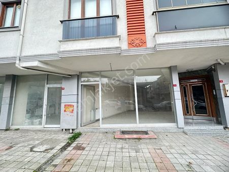 Sancaktepe Satılık 160m² Bodrumlu Dükkan Akın Caddesi Üzerinde
