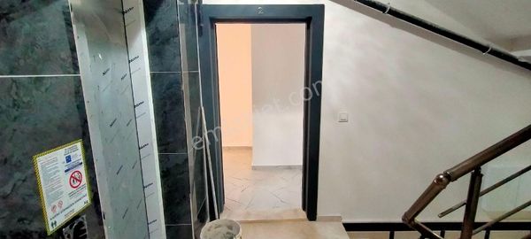 Sancaktepe Satılık 2+1 90m² Yüksekgiriş Sıfır Daire