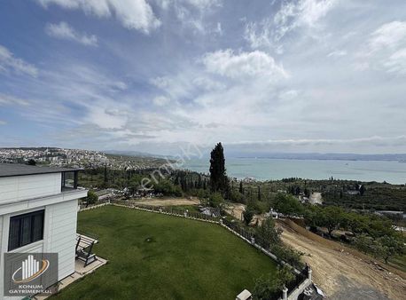 Denize Karşı Yaşam!! Darıca'da Doğayla İç İçe Ferah 3+1 Dubleks