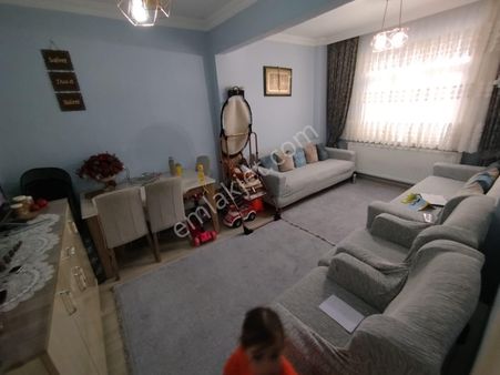 Üç Kardeşler'den S.çiftliği Mh Satlık 2+1 90m2 Giriş Kat