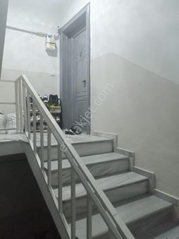 Arı Emlak'tan Satılık 95m2 2 T1 Daire