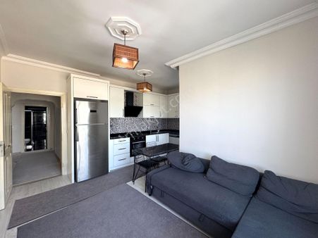 Pınarbaşı Caddesinde İçi Yapılı Geniş Asansörlü Arakat 2+1 Daire