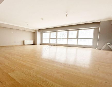 Beylikdüzü Arena'dan 3+1 Geniş Metre Karede Fırsat Satılık Daire