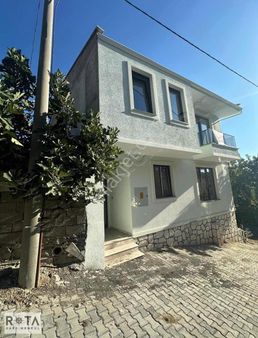 Altınoluk Köy'de Sıfır 2+1 Ayrı Mutfak Daire /// Rota