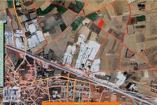 Toprak Emlaktan Çukurhisarda Yatırımlık Tarla Bahçe Yeri