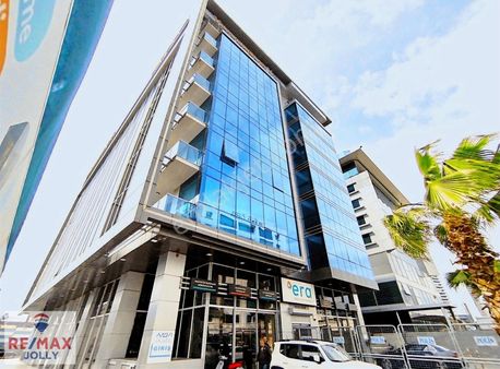 Bayraklı Plazalar Bölgesin De Ofis