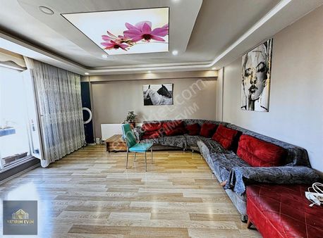 Güvenlikli Site İçinde Havuz Cephe İskanlı Kombili 3+1