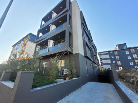 Delux'den Atatürk'de Yeni Belediyeye Yürüme Mesafesinde Sıfır1+1