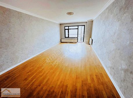 Keçiören Bağlum Ana Bulvar Üzerinde 4+1 Asansörlü Fırsat Daire !