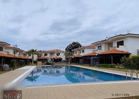 Soğucakta Hvz.site İçerisinde Köşe Konum Eşyalı Villa