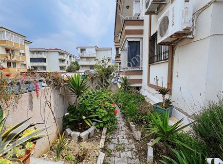 İzmir Selçuk Cumhuriyet Mh 2+1 Satılık Daire