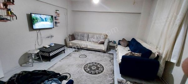 Akkonakta Kömürcü Okuluna Yakın 2+1 Kombili Fırsat Bahçe Katı 95 M2