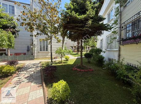 Küçükçemece Mali Müşavirler Sitesi Satılık 270 M2 Villa Boş