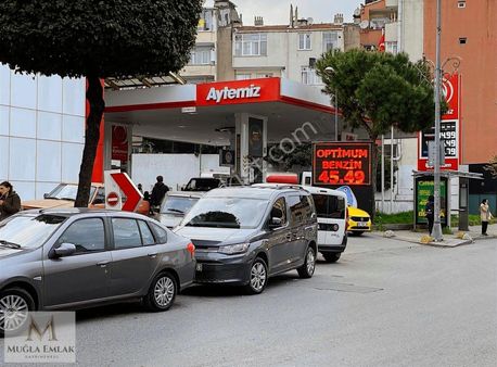 Muğla Emlaktan Cengiz Topelde 202m 3 Katlı Dükkan Mağaza