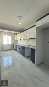 Doğan Yıldız'dan 2+1 Arakat Daire Otoparklı Geniş Ferah