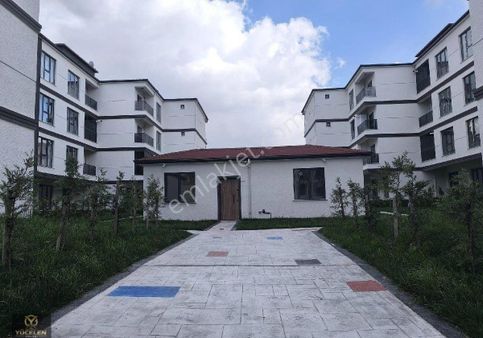 Danış Life Sitesinde Havuz Manzaralı Kiralık Daire