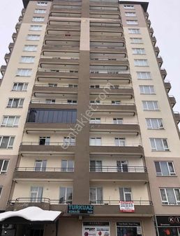 Anayurt Pazaryeri Karşısında Bakımlı Daire