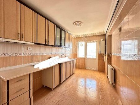 H.gazi Göbek Pazar Arkasında 3 Kat 3+1 Isı Yalıtımlı Ön Cephe Önü Açık Güney Batı