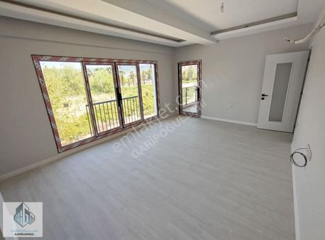 Garipoğulları Gayrimenkul'den Aydınlıkevler'de Fırsat Daire...