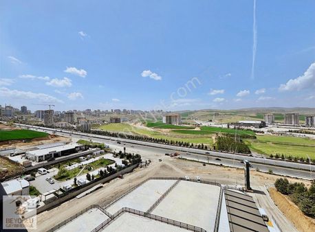 Beyoğlu'ndan Havalimanı Yoluna Cephe Sıfır Fırsat Daire