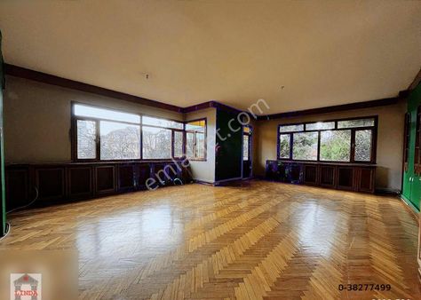 Linda Emlak'tan Yeşilköy'de 160 M2 Net 3+1 Satılık Ara Kat Daire