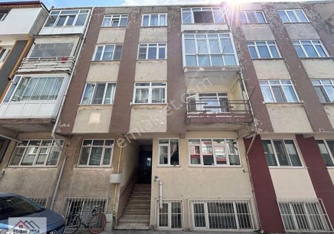 Arda Emlak Ofisin’den Kaleiçi Mevkii’nde Bakımlı Temiz Daire