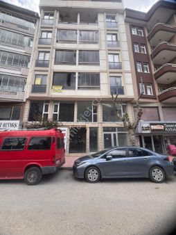 Çınar Emlak'tan Satılık 1+1 Daire