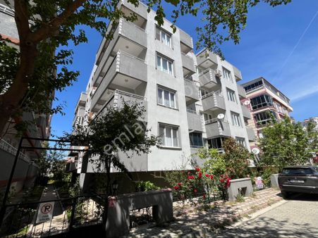 Akçay Altınkumda 2+1 Ayrı Mutfak Ara Kat Ön Cephe Harika Daire